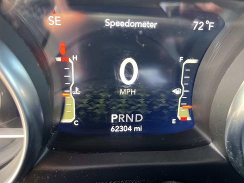 Used 2020 Jeep Wrangler Unlimited Sahara image 19