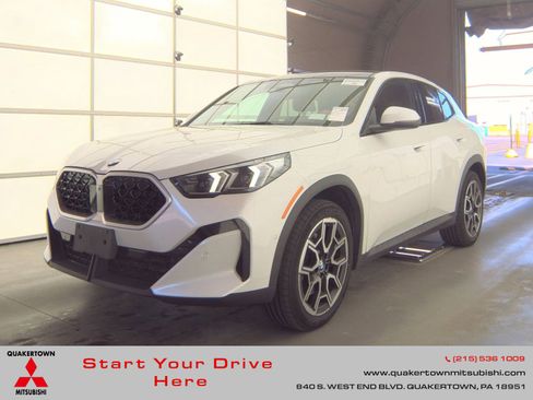 Used 2025 BMW X2 xDrive28i image 1