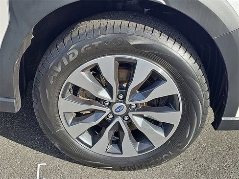 Used 2023 Subaru Outback Limited image 8