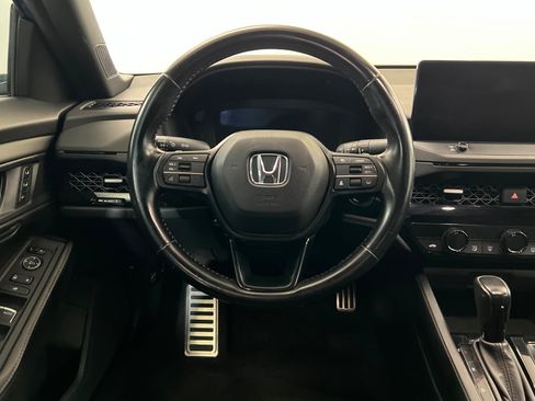 Used 2024 Honda Accord Sport image 13