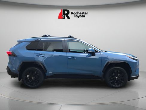 Certified 2022 Toyota RAV4 SE w/ Convenience Package AWD/4WD image 8