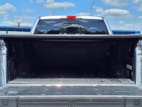 Used 2022 Ford F150 XLT w/ Equipment Group 302A High AWD/4WD image 7