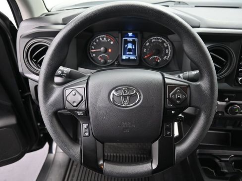 Used 2022 Toyota Tacoma SR AWD/4WD image 13