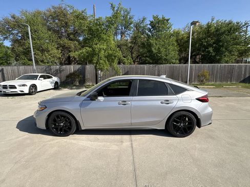 Certified 2026 Honda Civic Sport image 3