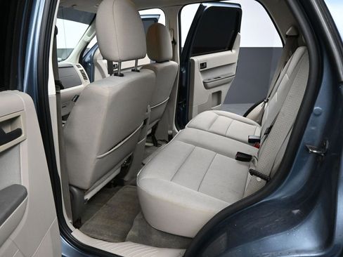 Used 2011 Ford Escape XLT image 23