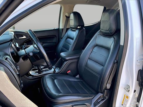 Used 2018 GMC Canyon Denali image 22