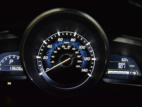 Used 2017 Toyota Yaris iA image 17