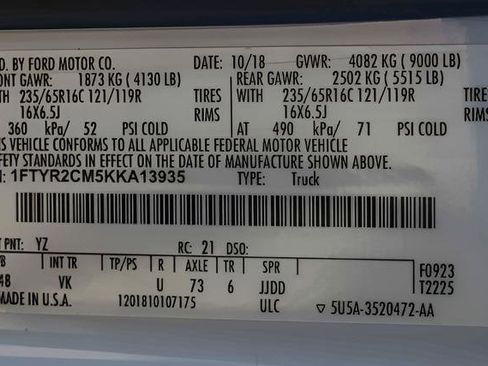 Used 2019 Ford Transit 250 Base image 26