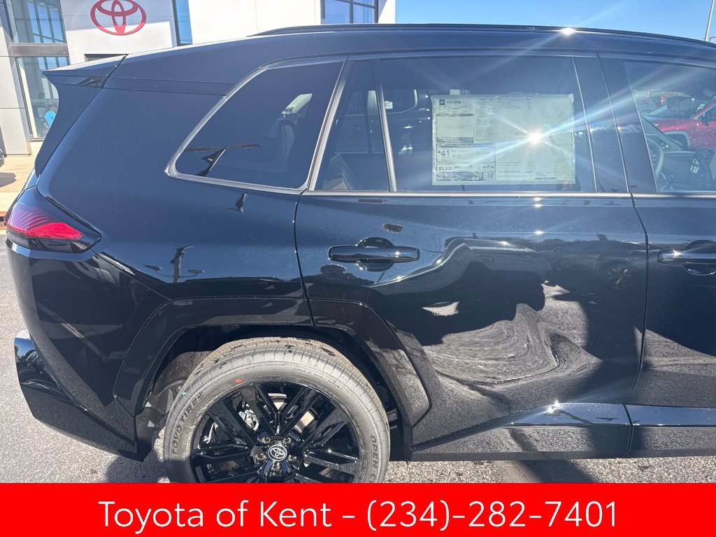 New 2026 Toyota RAV4 XSE AWD/4WD image 9
