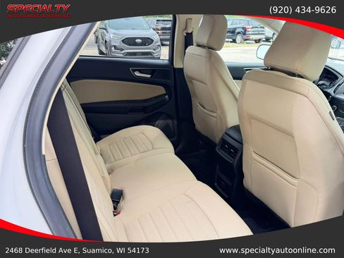 Used 2020 Ford Edge SE w/ Cargo Accessory Package FWD image 21