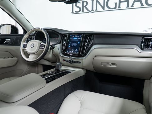 Certified 2024 Volvo XC60 T8 Plus w/ Climate Package AWD/4WD image 14