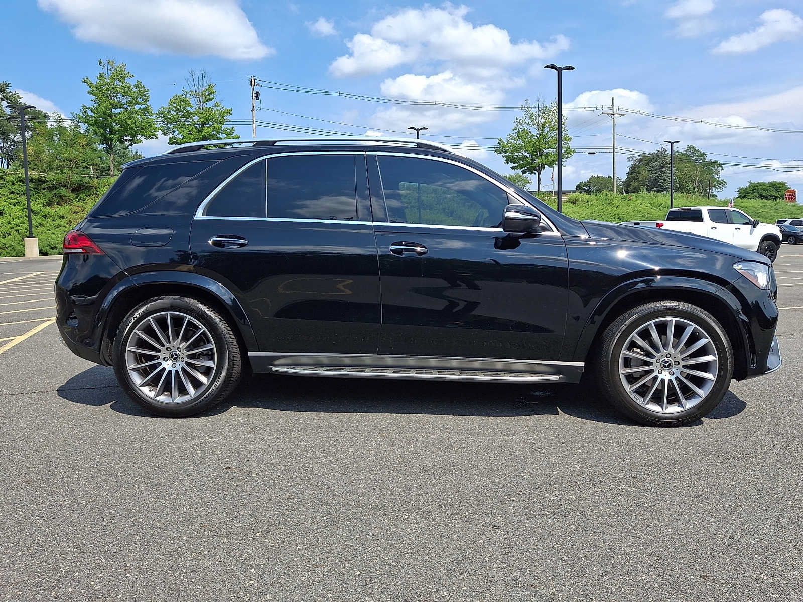 Used 2023 Mercedes-Benz GLE 350 4MATIC image 7