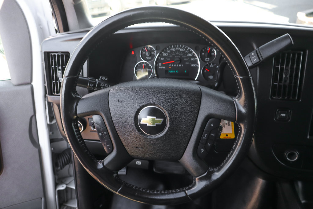 Used 2020 Chevrolet Express 3500 Extended w/ Driver Convenience Package RWD image 23