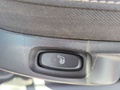 Used 2018 smart fortwo electric drive image 14