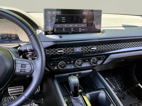 Certified 2025 Honda Accord Sport image 9