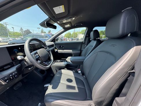 New 2025 Hyundai Ioniq 5 XRT image 20