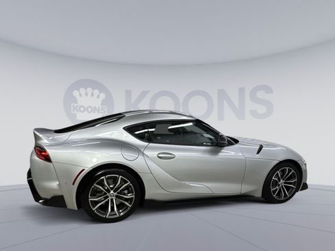 Used 2021 Toyota Supra w/ Safety & Technology Package RWD image 21