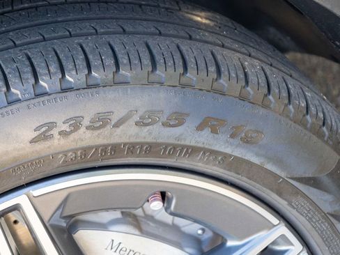 Used 2020 Mercedes-Benz GLC 300 image 9