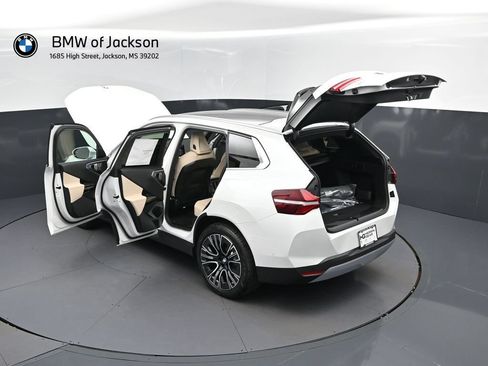 New 2026 BMW X3 xDrive30 w/ Convenience Package AWD/4WD image 2