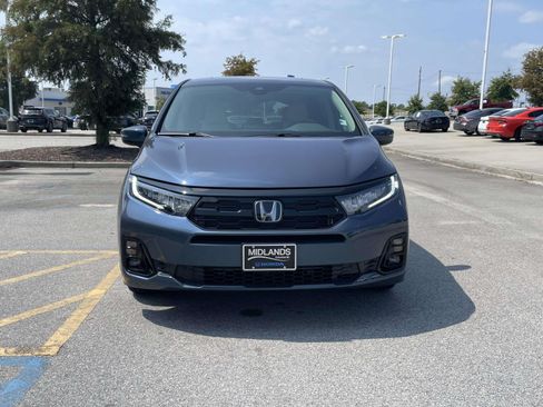 Used 2026 Honda Odyssey Elite image 2