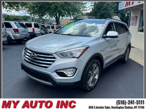Used 2015 Hyundai Santa Fe GLS w/ Option Group 03 AWD/4WD image 8
