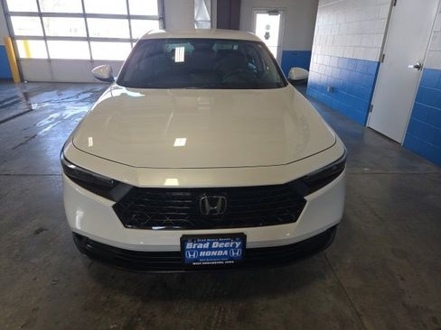 Used 2023 Honda Accord LX image 3