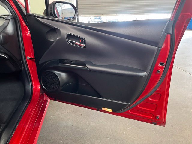 Used 2021 Toyota Prius Prime XLE FWD image 13