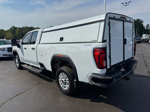 Used 2022 GMC Sierra 2500 Pro w/ Convenience Package AWD/4WD image 3