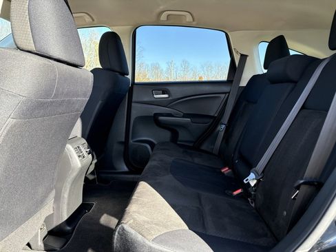 Used 2016 Honda CR-V SE image 10