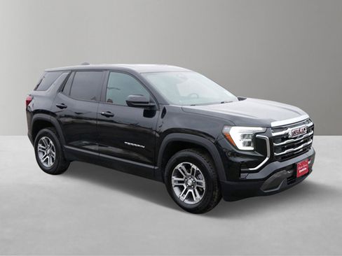 Used 2025 GMC Terrain Elevation image 2