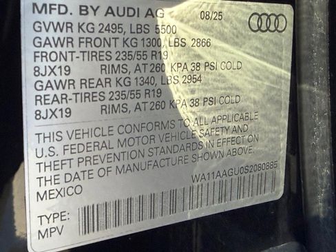 Used 2025 Audi Q5 Premium w/ Convenience Package AWD/4WD image 21