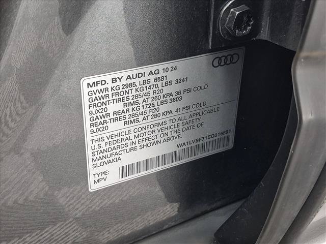 Used 2025 Audi Q7 3.0T Premium Plus AWD/4WD image 29