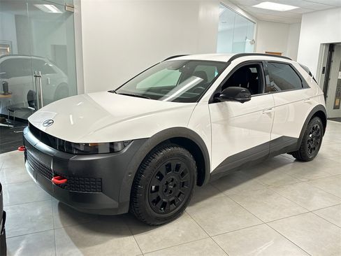 Used 2025 Hyundai Ioniq 5 XRT image 2