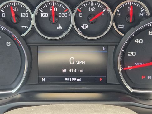 Used 2019 Chevrolet Silverado 1500 LT w/ Texas Edition RWD image 11