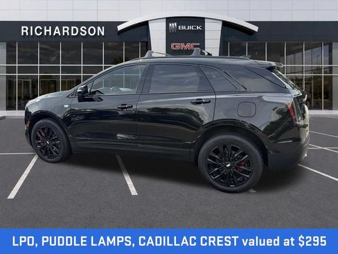 Used 2026 Cadillac XT5 Sportv w/ LPO, Onyx Lite Package AWD/4WD image 8