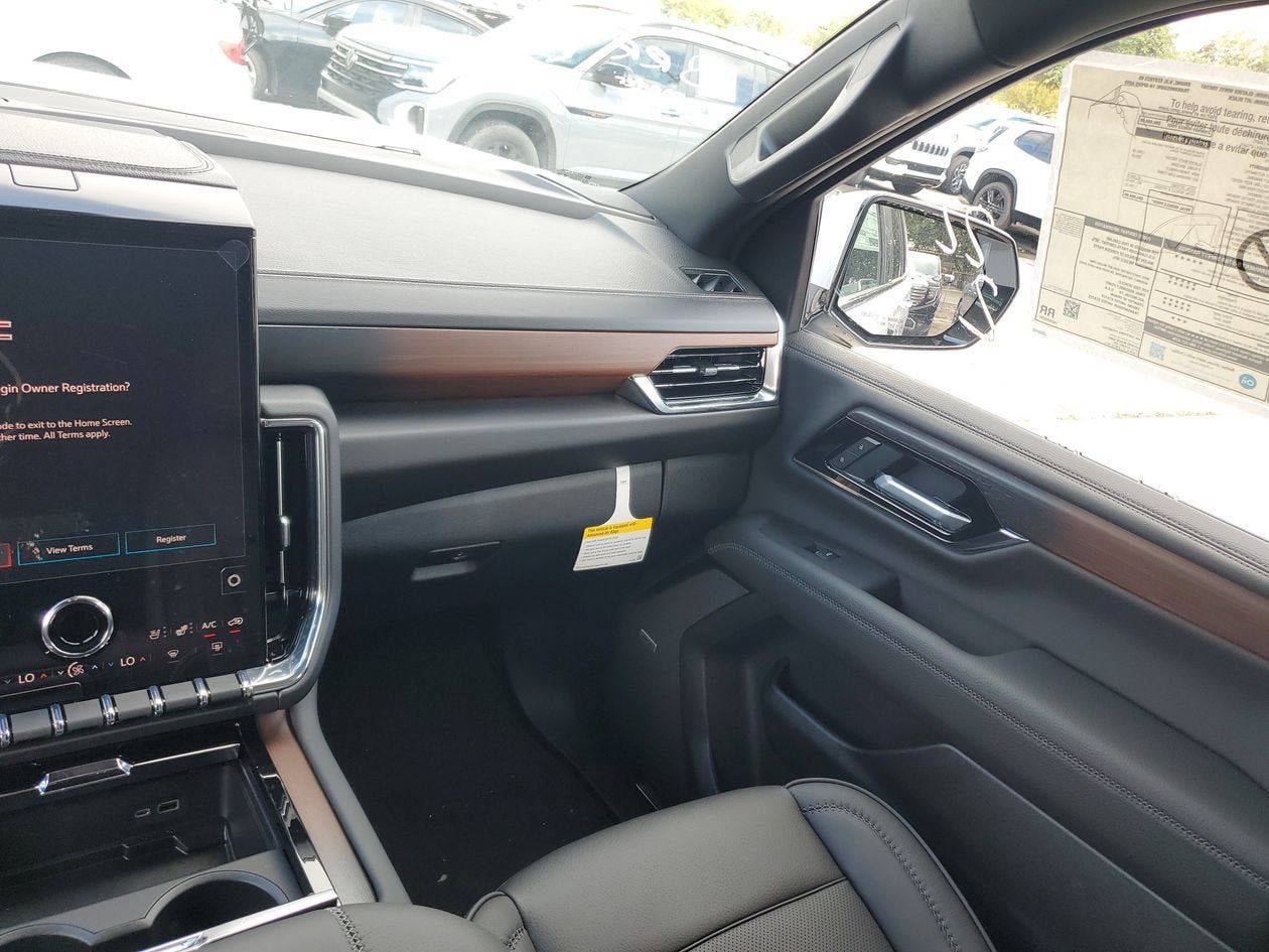 New 2026 GMC Yukon Denali RWD image 15