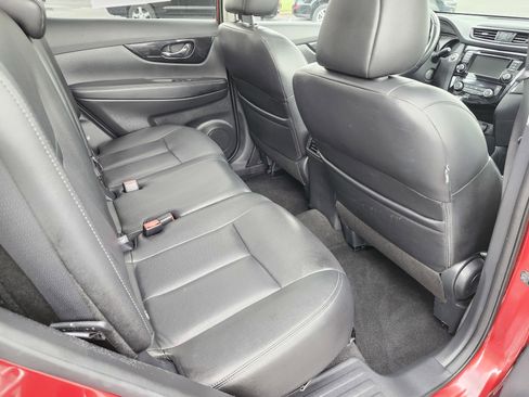 Used 2018 Nissan Rogue SL w/ Premium Package FWD image 23