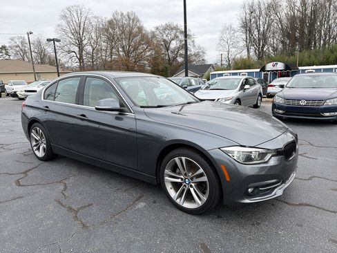 Used 2017 BMW 330i Sedan image 7
