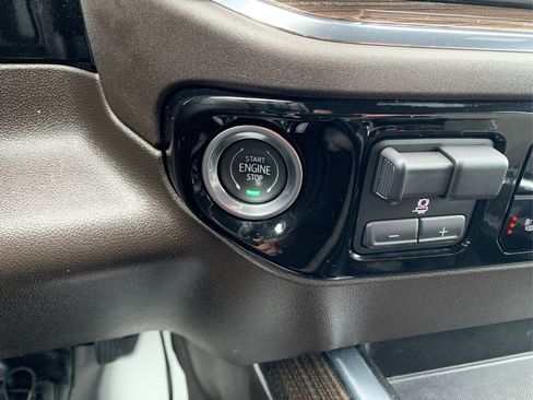 Used 2024 Chevrolet Silverado 1500 LT Trail Boss w/ Convenience Package II image 40