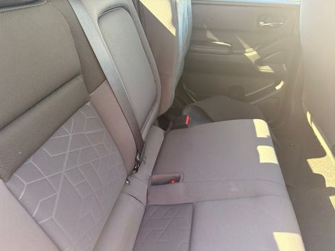 Certified 2025 Nissan Frontier SV RWD image 14