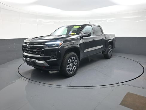 Used 2023 Chevrolet Colorado Z71 w/ Z71 Convenience Package 2 image 7