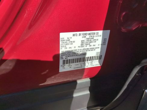 Used 2020 Ford Explorer Platinum image 32