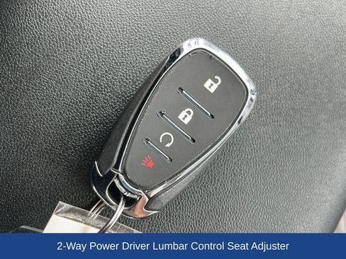 Used 2022 Chevrolet Equinox LS AWD/4WD image 25
