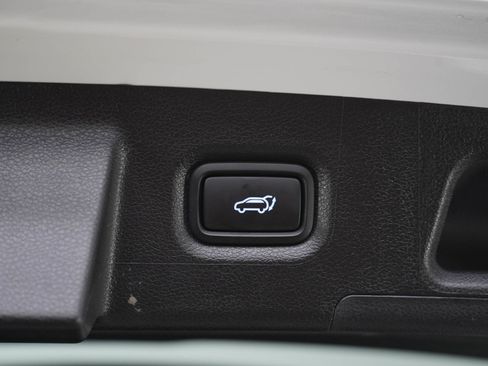 Used 2023 Hyundai Santa Fe Limited AWD/4WD image 17