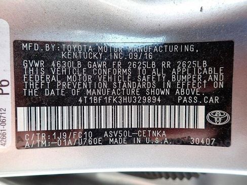 Certified 2017 Toyota Camry LE image 13