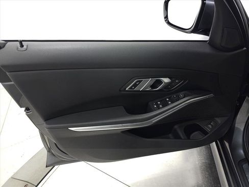 Used 2022 BMW 330i xDrive Sedan w/ Premium Package 2 image 13