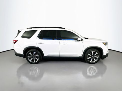Used 2024 Honda Pilot Elite image 8