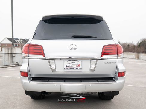 Used 2014 Lexus LX 570 4WD image 6