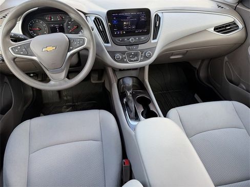 Used 2022 Chevrolet Malibu LS image 11