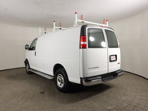 Used 2020 GMC Savana 2500 w/ Driver Convenience Package image 5